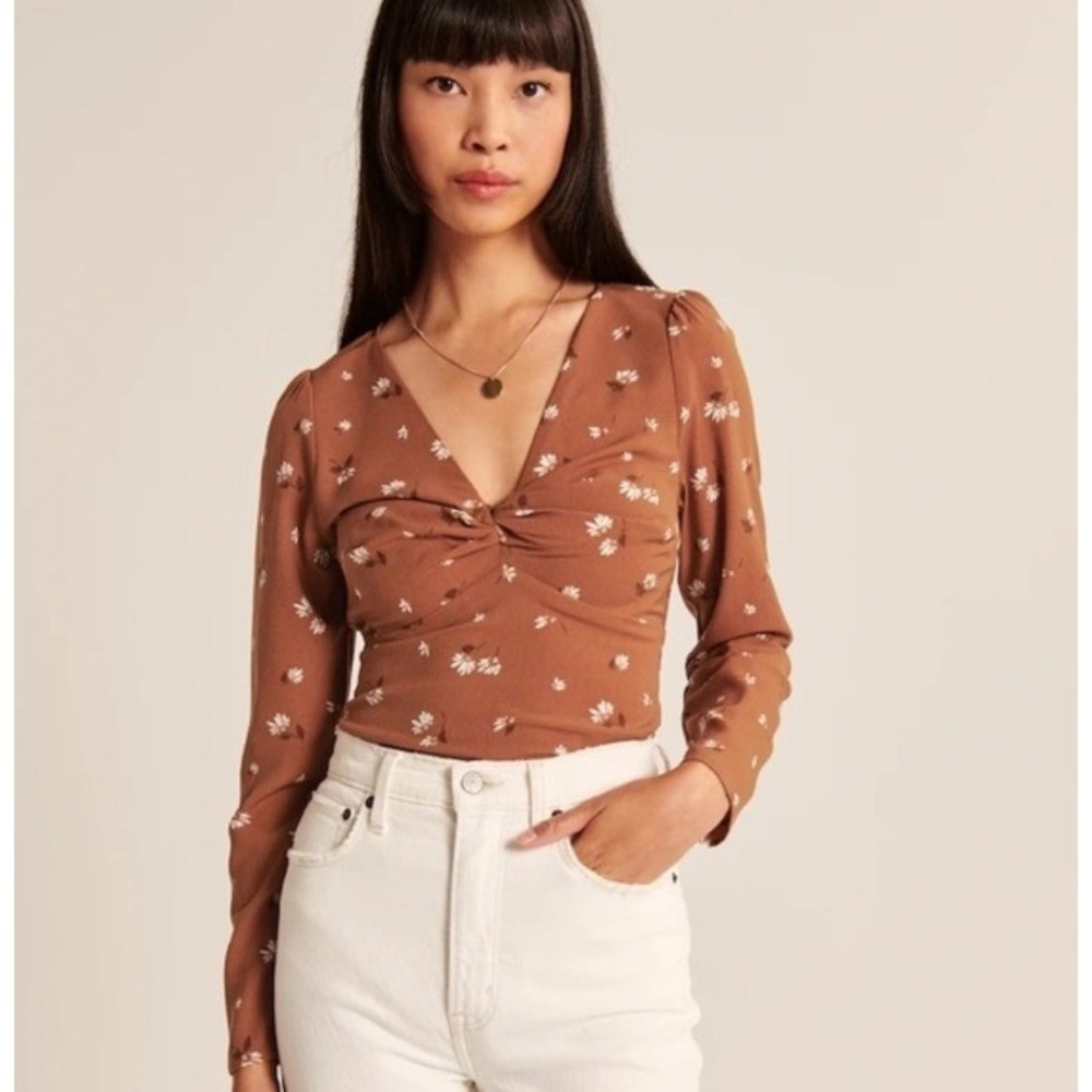 Abercrombie & Fitch Long Sleeve Twist Front Blouse Floral Fall Brown Medium